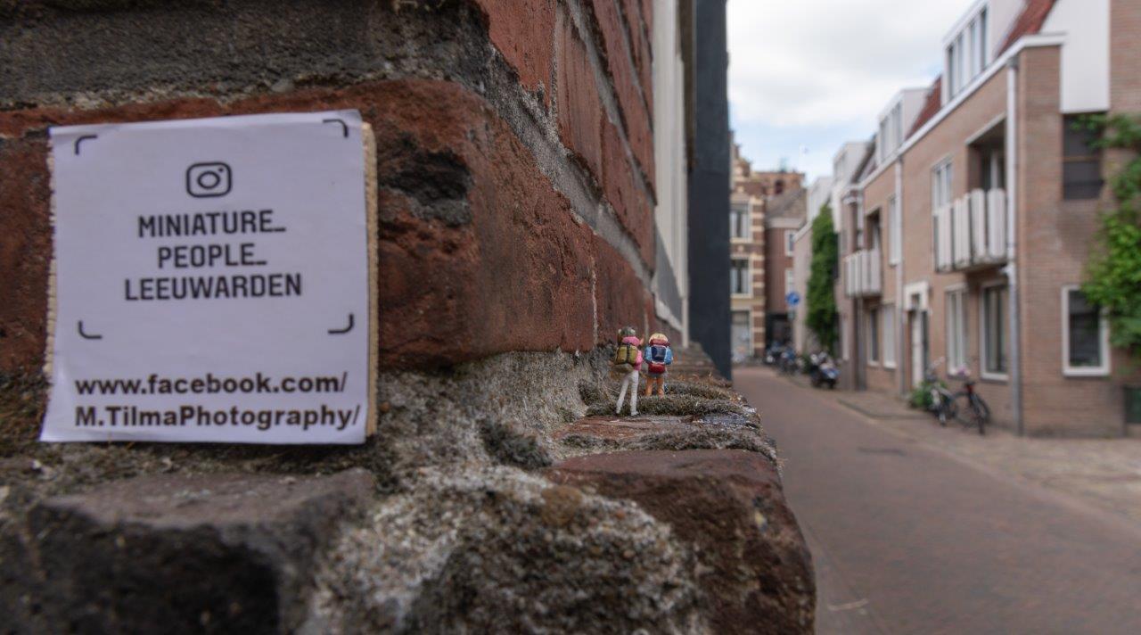 Nieuwe bordjes voor The Miniature People Leeuwarden Project