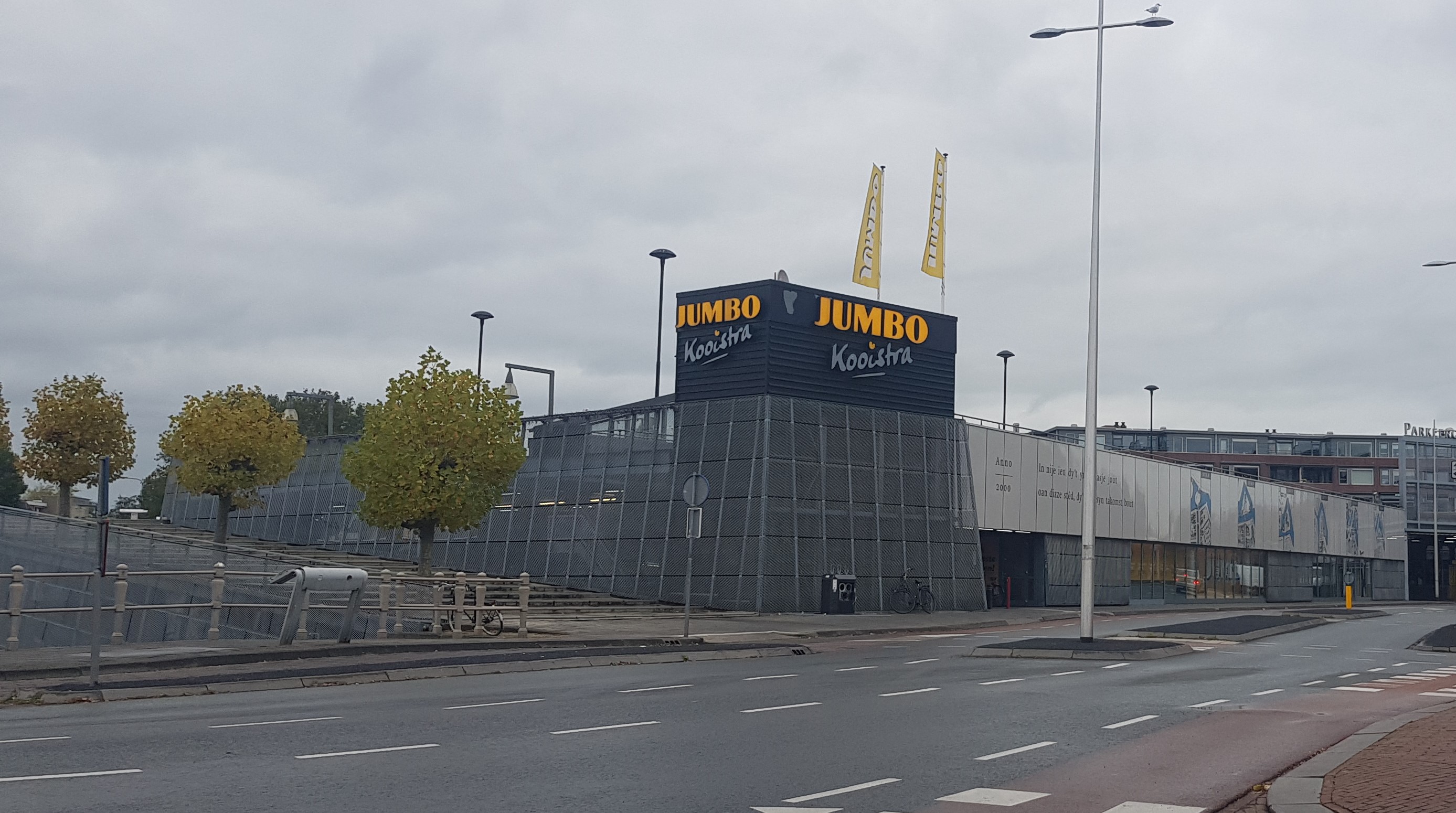 Jumbo Kooistra en Poiesz gaan voorlopig om 20.00 uur dicht