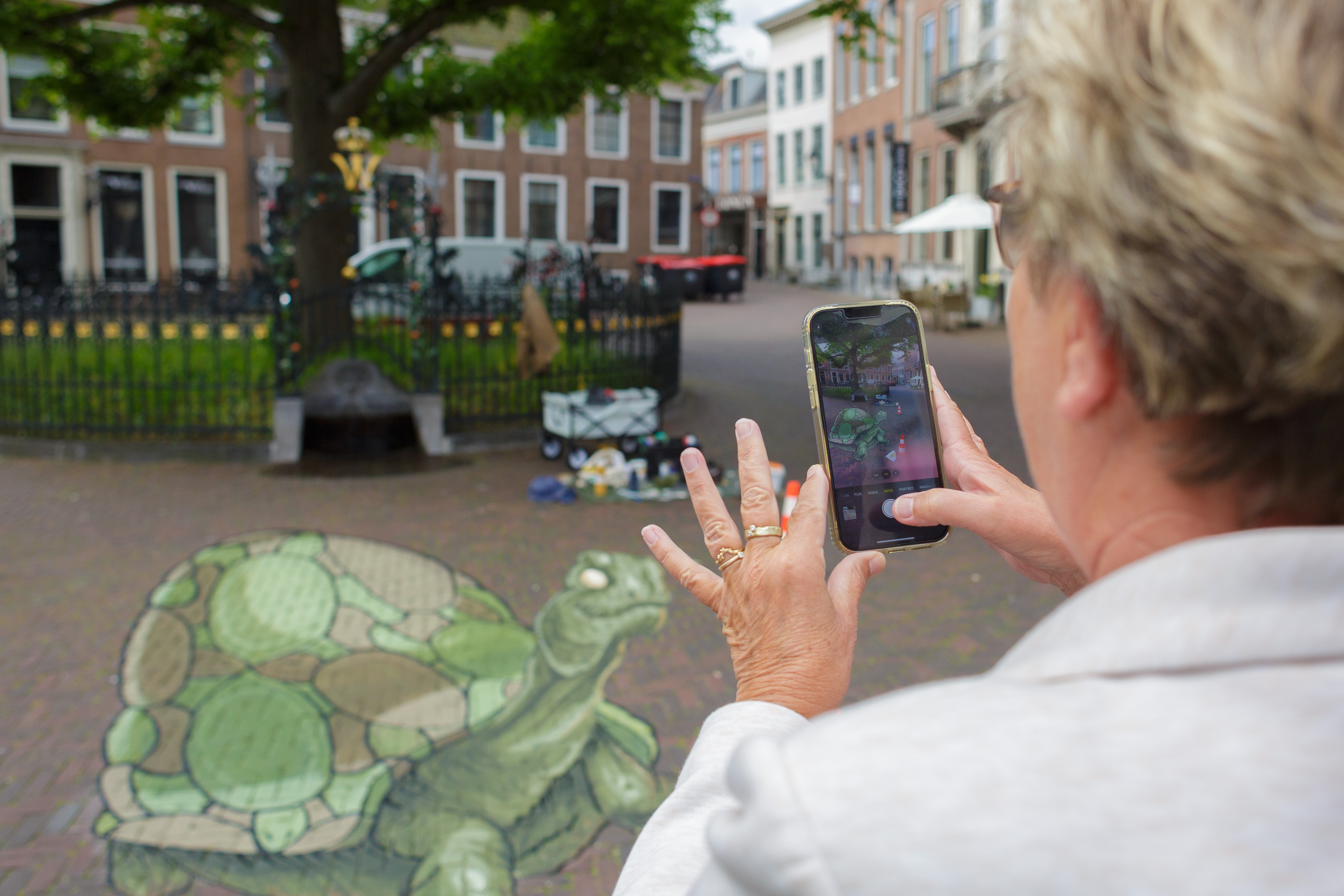 125 Jaar Escher: Een Betoverende 3D-Kunstroute
