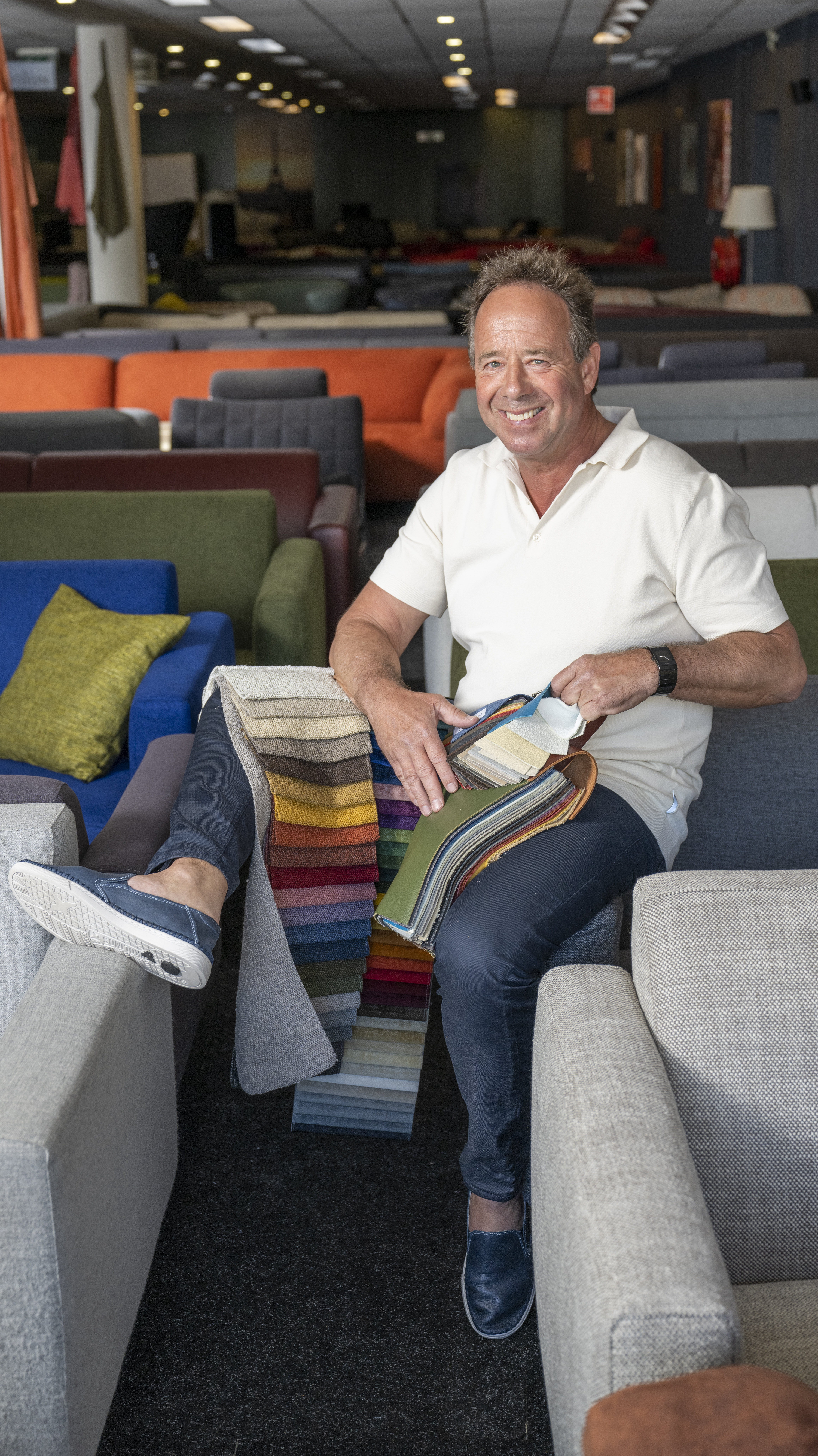 Totaal Stoffering Noord Nederland & Refurbished Designstore: gespecialiseerd in alle aspecten van stoffering